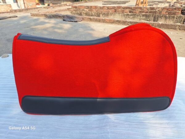 Saddle pad