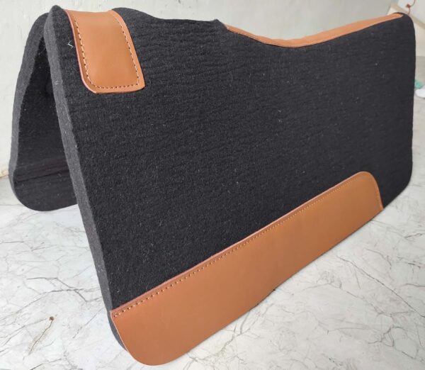 Saddle pad
